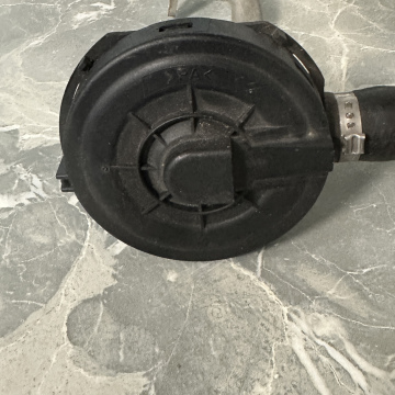 Odvzdušňovací ventil 077103245B
