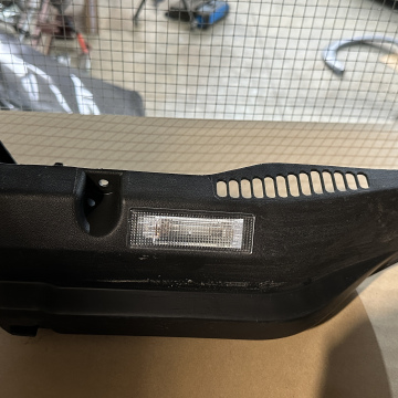 Plastový kryt v batožinovom priestore 6L6867761J Seat Ibiza 3