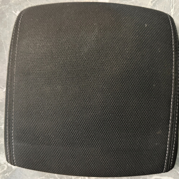 Lakťová opierka Nissan Navara D23