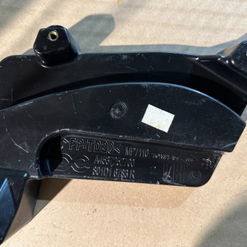 Zadný tlmič nárazov Renault Twingo 3, A4537252700