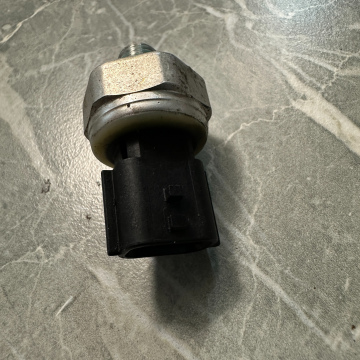 Tlakový spínač klimatizácie Renault 924366801R