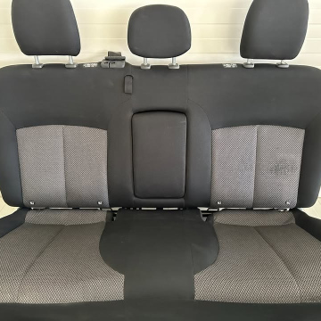 Sedačky Mitsubishi L200 2015-2019