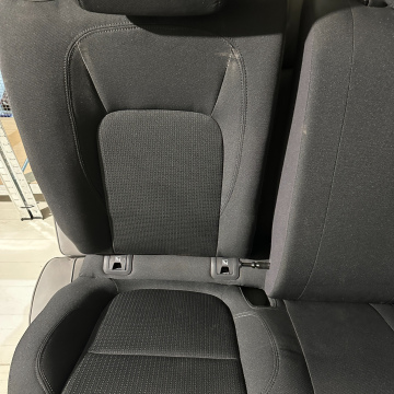 Zadné sedadlá Jaguár E-Pace L0539830AC04PVJ