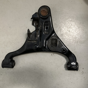Rameno zavesenia kolies Nissan Navara D23 , 0Y17120836
