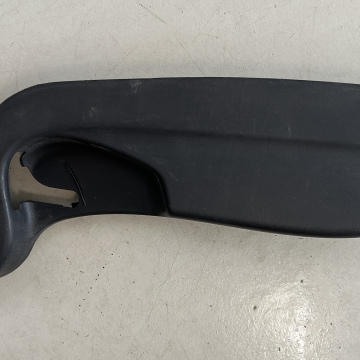 Krycí panel sedadla Mitsubishi L200 , 185A0-D4040