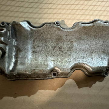 Kryt bloku valcov VW Phaeton V8  077103131E