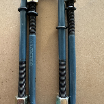 Ironman Ubolt Kit držiak listovej pružiny Ironman 4x4